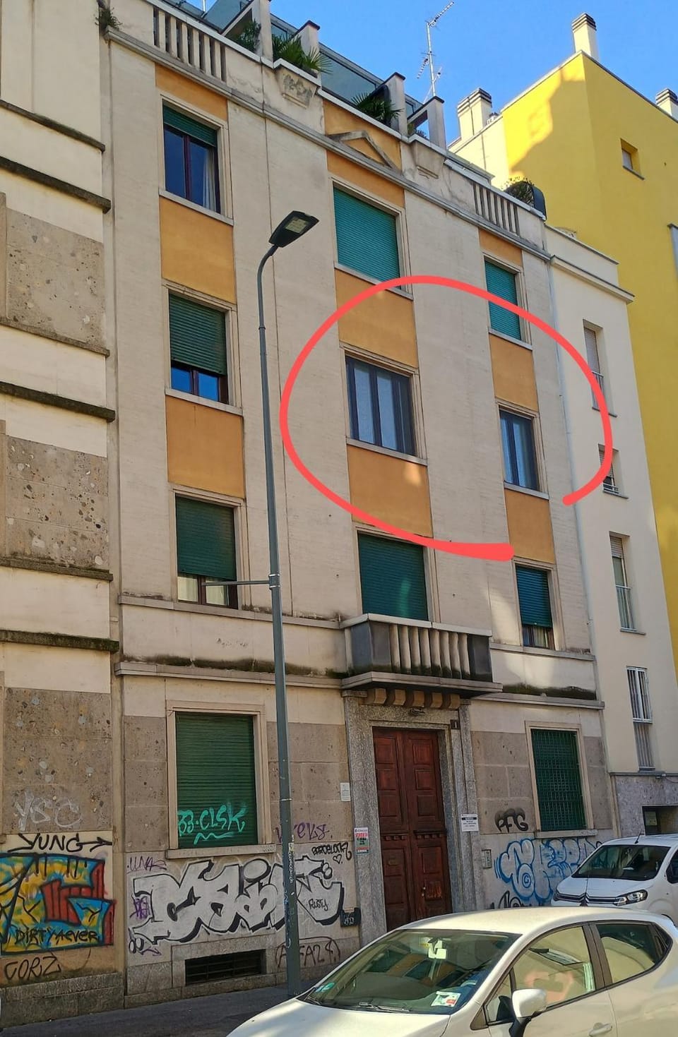 Property building, Street view