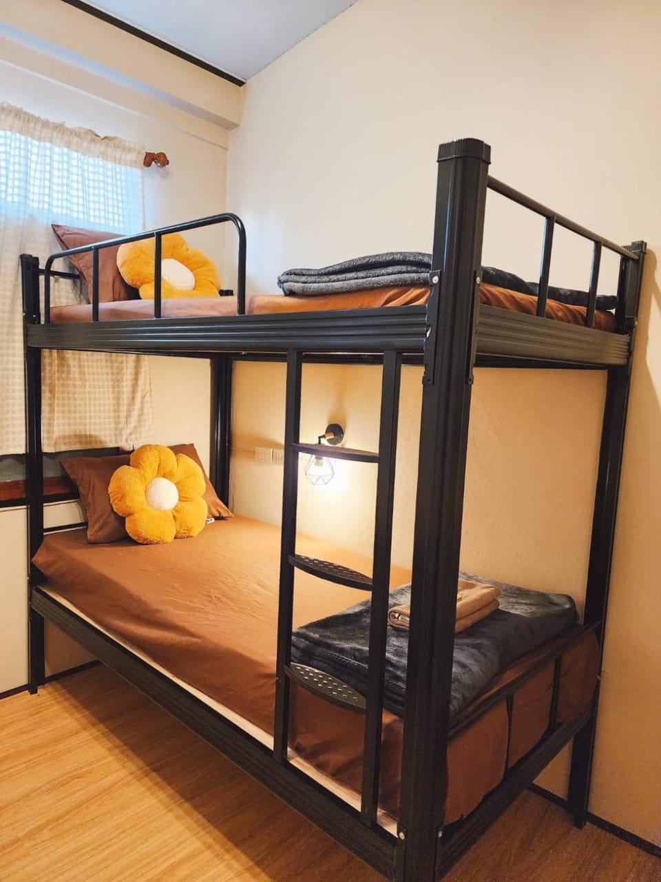 bunk bed