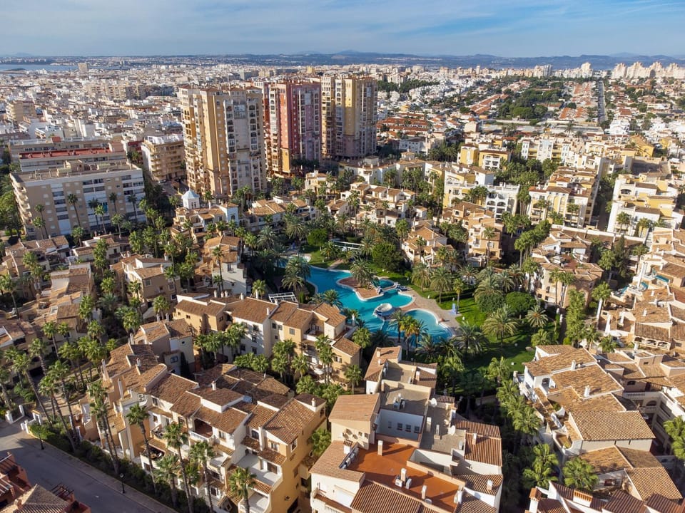 Sea&Sun Premium Apartamento Apartment in Torrevieja