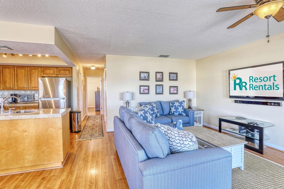 Indian Beach Villas - 3A Villa in Indian Rocks Beach