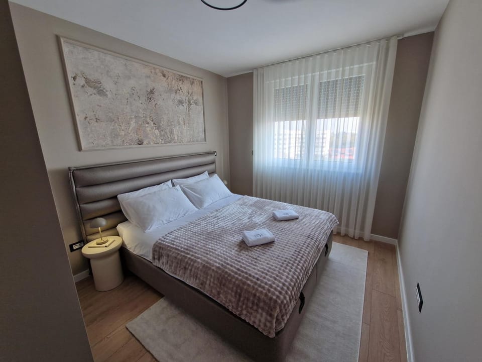 MH Vito APARTMENT with garage parking space Apartment in City of Zagreb