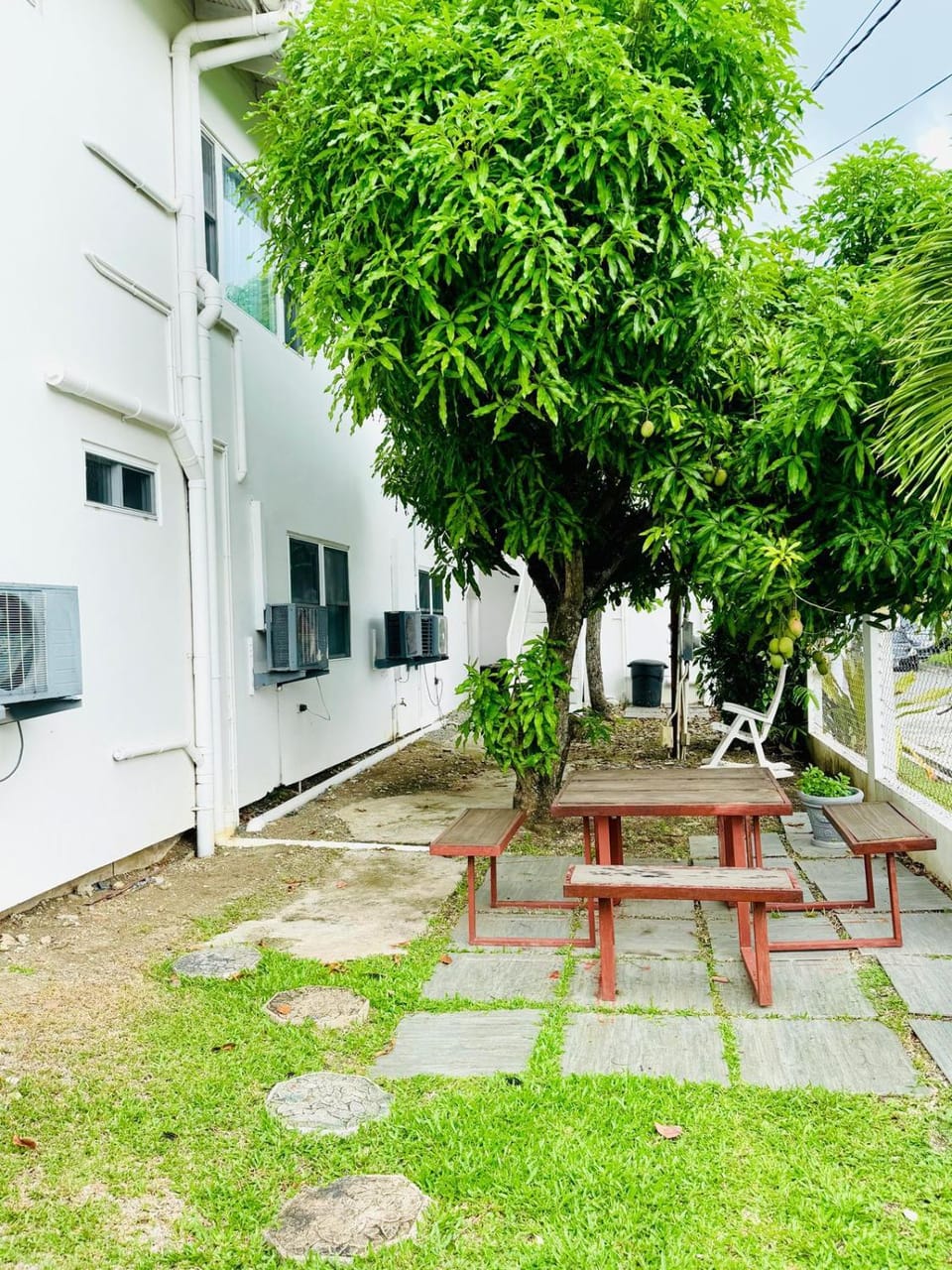 The Sky High Escape - 5 Mins from Airport & Beaches Bed and Breakfast in Crown Point