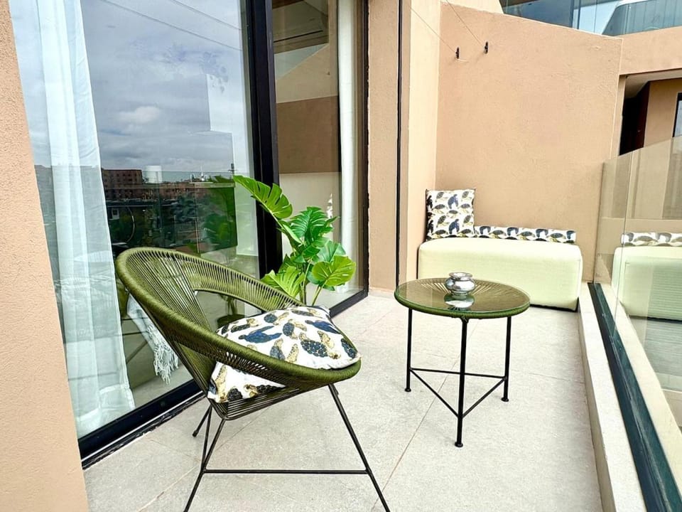 Lovely condo Marrakech city center terrasse garage Apartment in Marrakesh