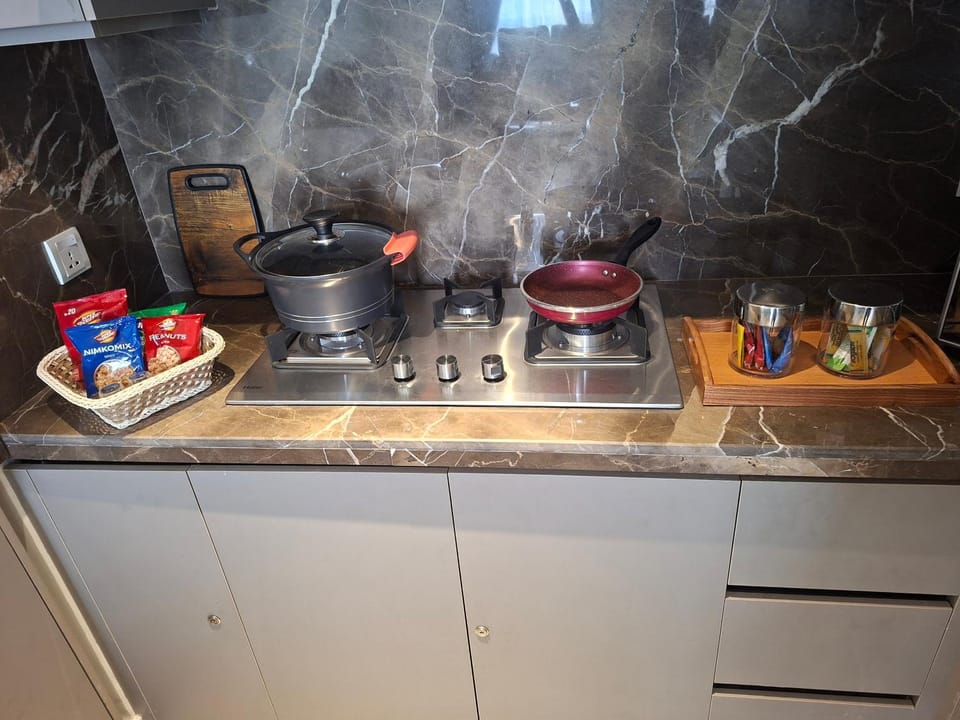 Zameen Aurum Gulberg, Luxury Apartment by MG Apartment in Lahore