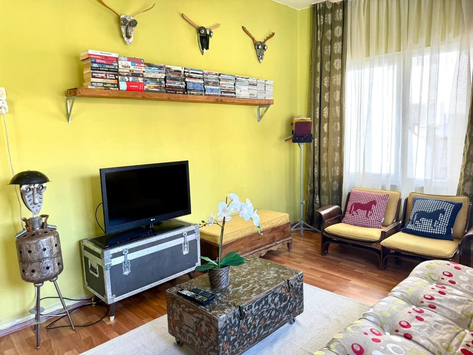ANTALYA MERKEZ KALEİÇİ MUHTEŞEM OTANTİK daire Apartment in Antalya