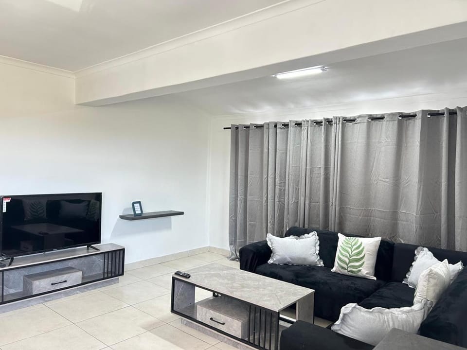 Shine house Apartment in Cape Town
