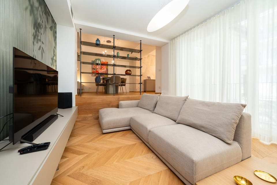 Communal lounge/ TV room, TV and multimedia
