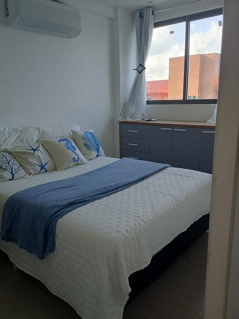 beira mar pé na areia, pertinho de carneiros, em Campas Apartment in Tamandaré