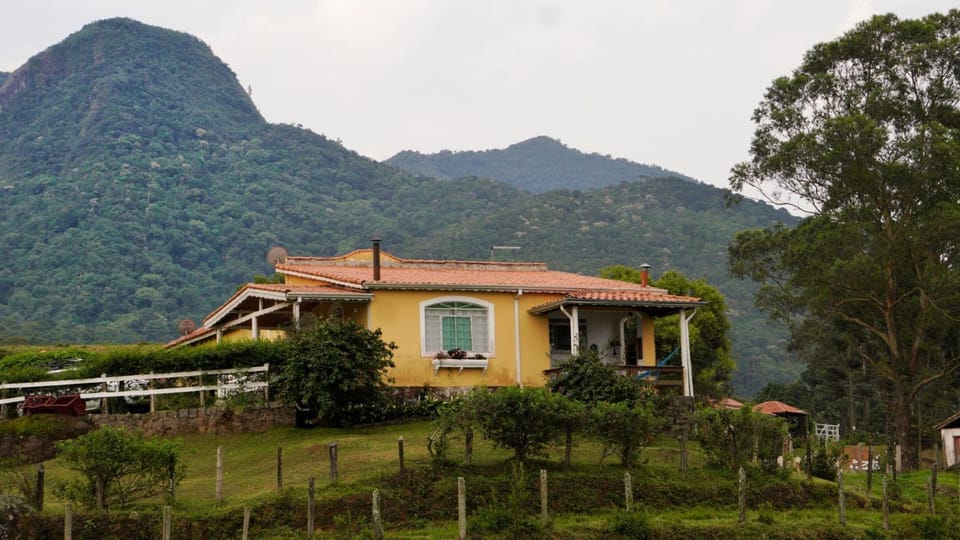 Property building, Spring, Day, Natural landscape, Garden, Garden view, Mountain view