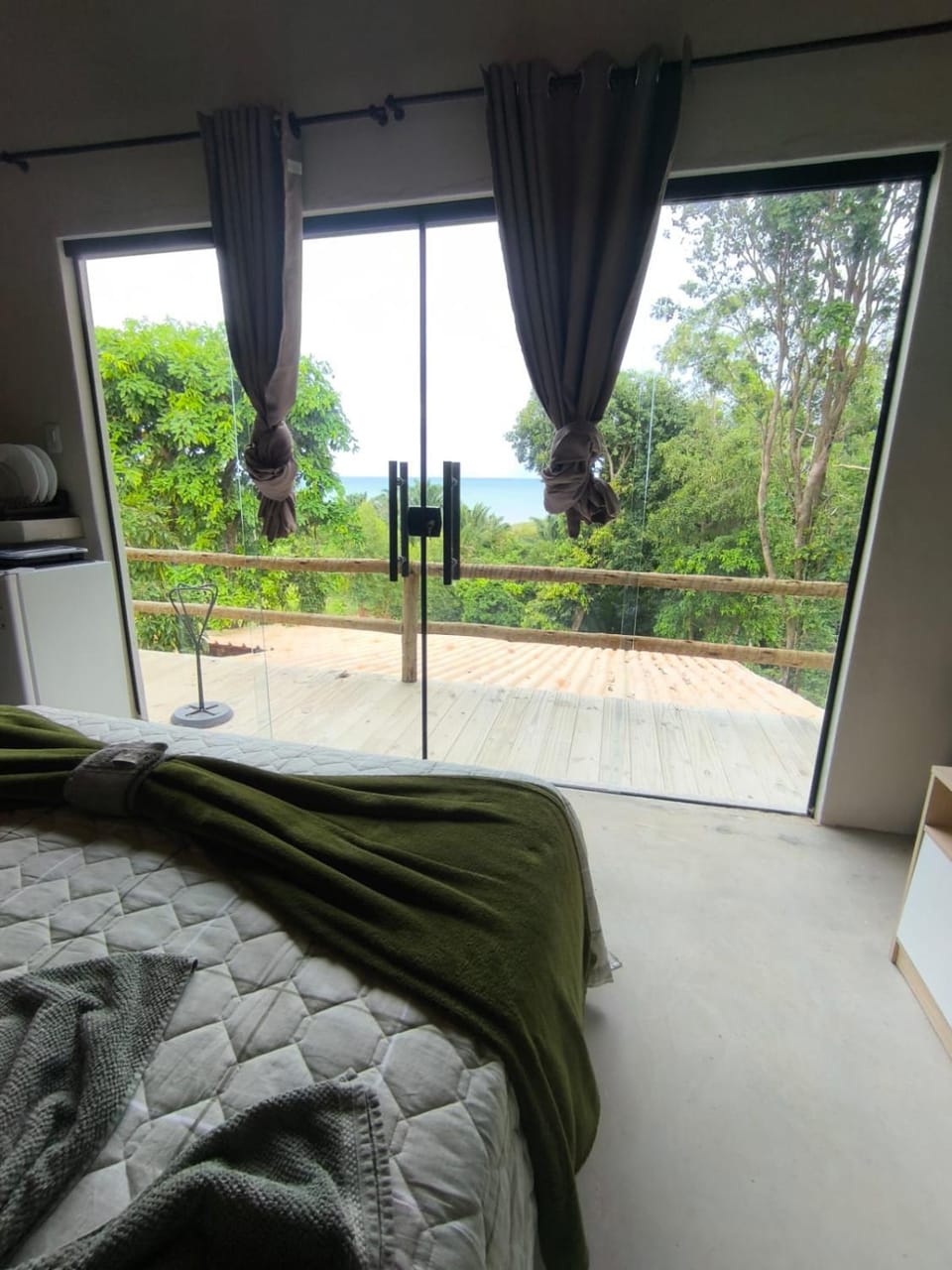 View (from property/room), Balcony/Terrace, Bedroom