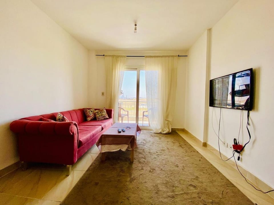 Iconic Tower View Wi-Fi AC - Couple Allowed Apartment in Cairo Governorate