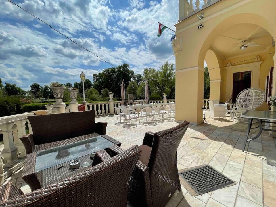 Pokvár Castle Villa in Hungary