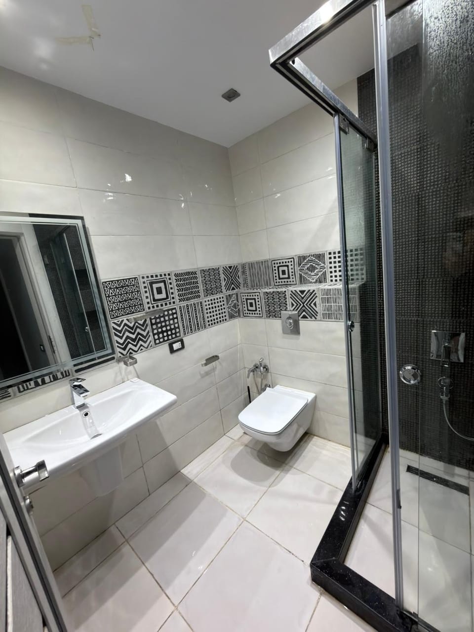 Mohandiseen 33 shehab Floor 3 Apartment in Egypt