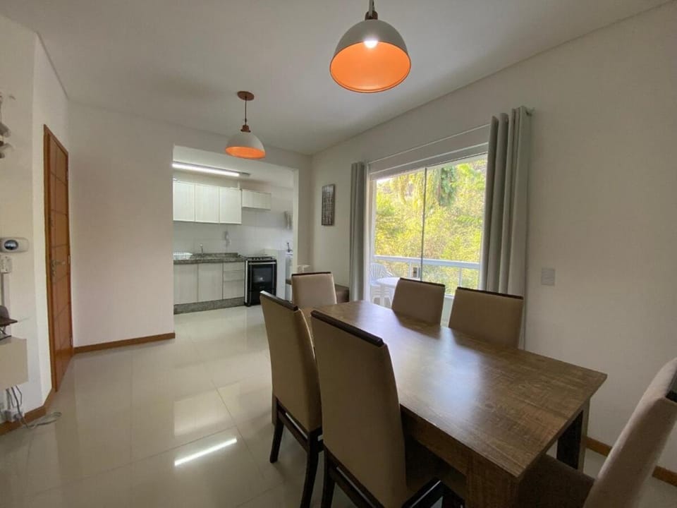 Apto completo entre 4 Ilhas e Bombinhas! Apartment in Bombinhas