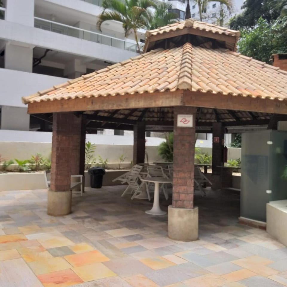 Restaurant/places to eat, Swimming pool