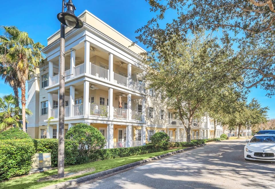 Pet Friendly Reunion Condo Minutes from Disney House in Osceola County