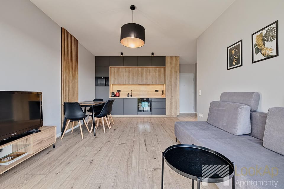 TV and multimedia, Kitchen or kitchenette, Living room, Dining area