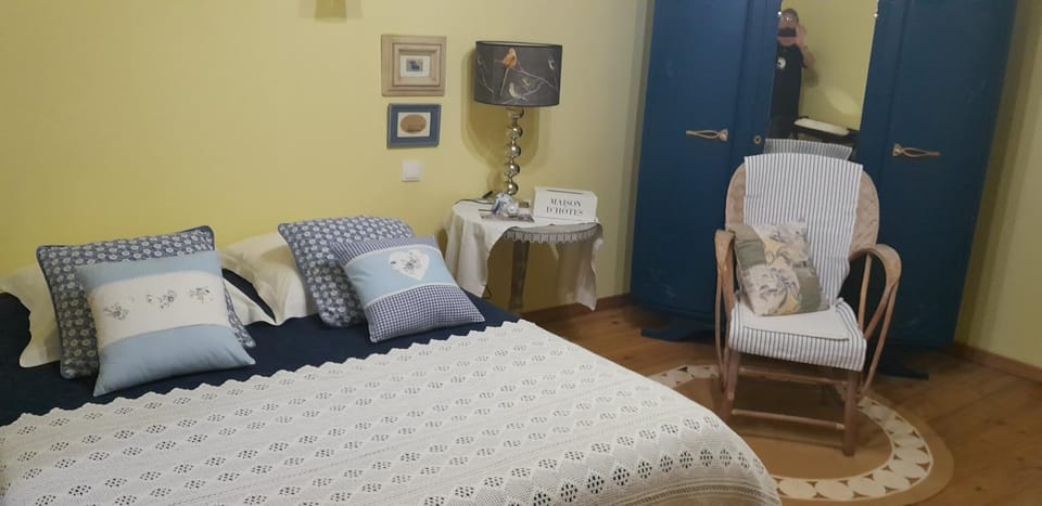 Chambre d'hôtes Le Devezou 12400 Saint Affrique Bed and Breakfast in Occitanie