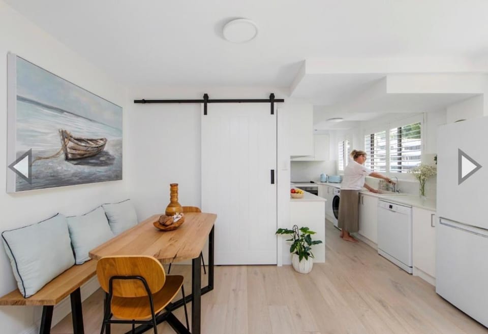 Freshwater Coastal Retreat 3BR Apartment Apartment in Sydney