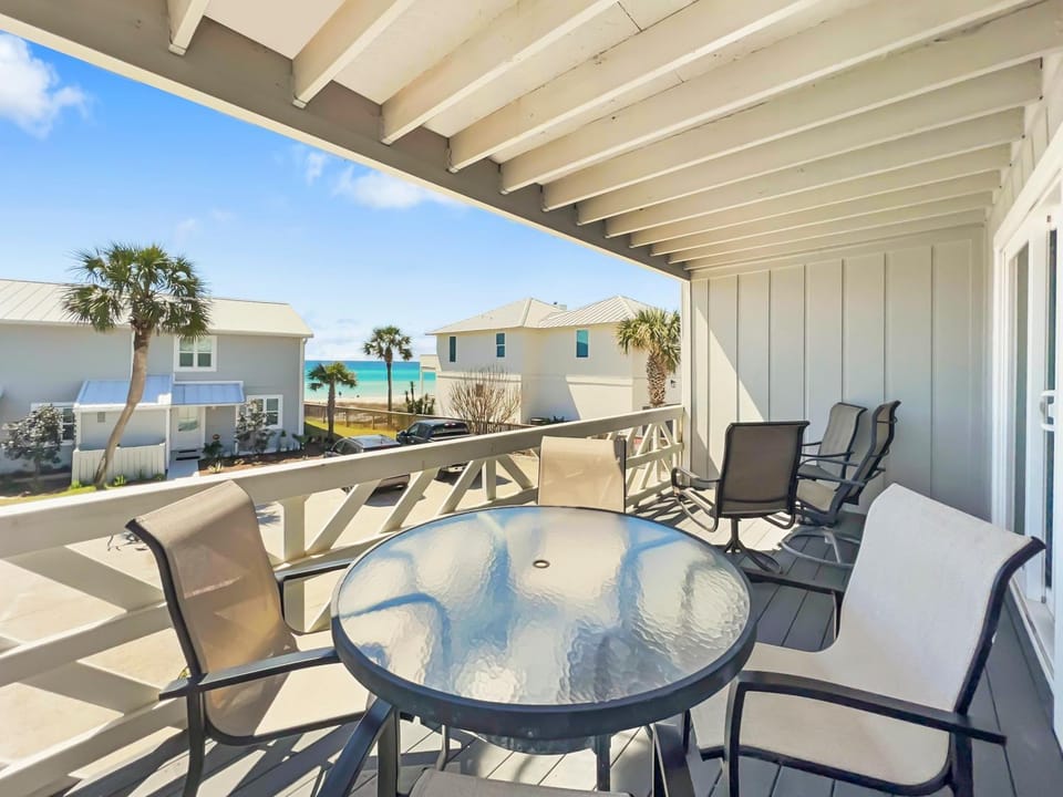Shoreline Townhomes 10 l Steps to the Beach l Beautiful views from 2nd and 3rd balconies House in Inlet Beach
