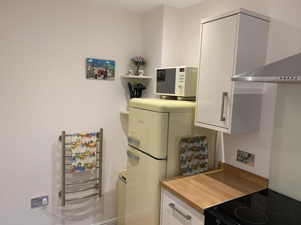 Kitchen or kitchenette, kitchen