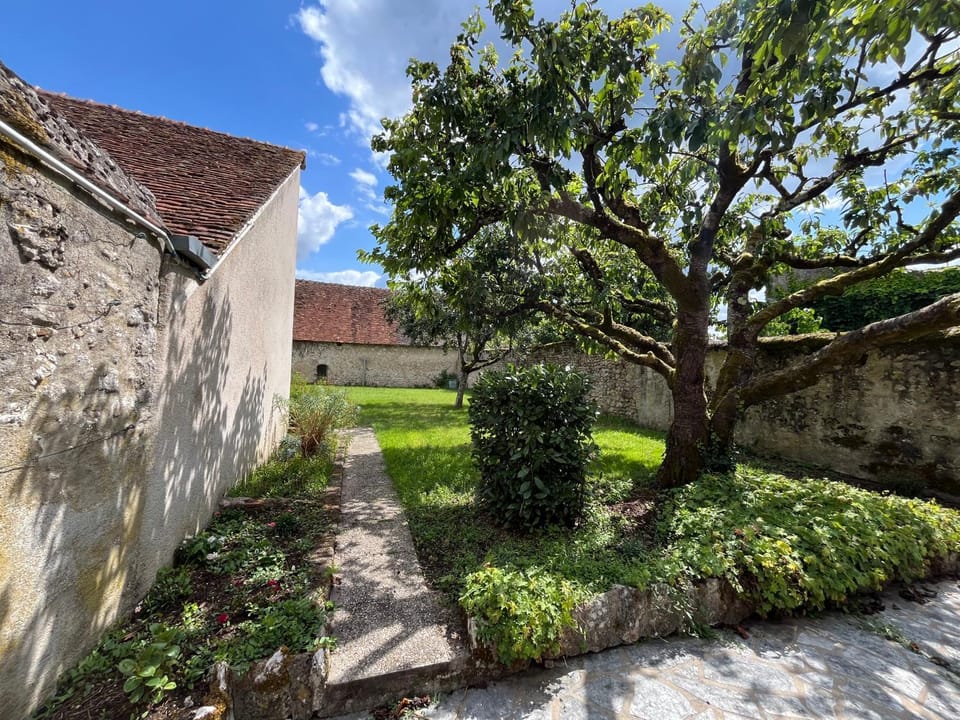 L'épure House in Centre-Val de Loire