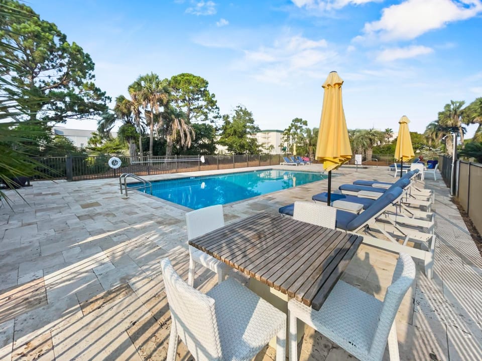SummerSalt l Ocean Views l Heated Community Pool l Dog Friendly House in South Walton County