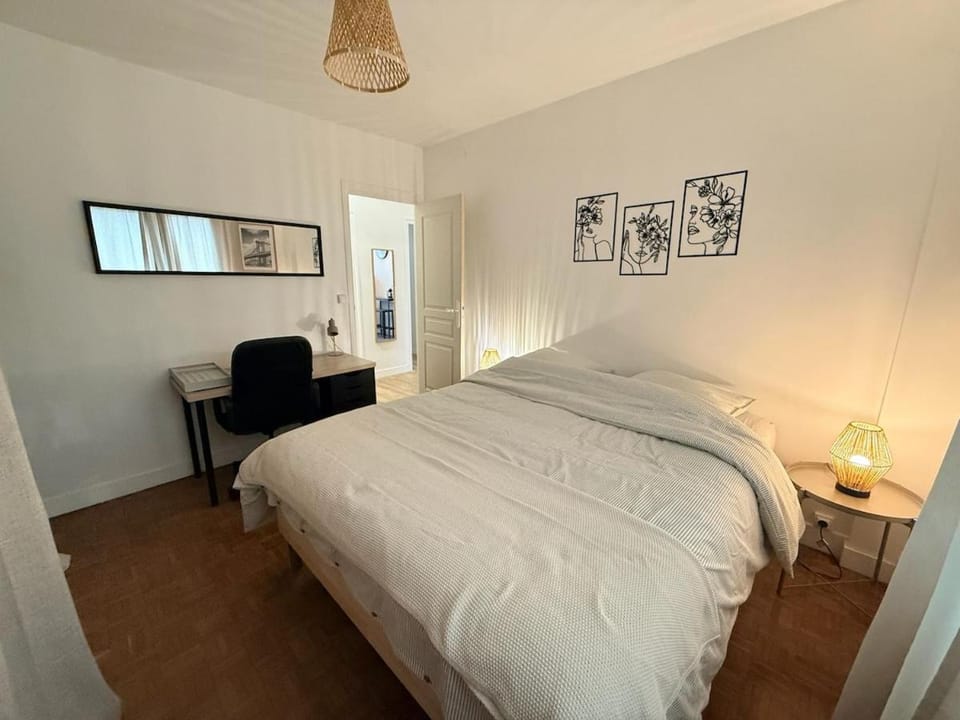 La Maison Mantaise Apartment in Île-de-France