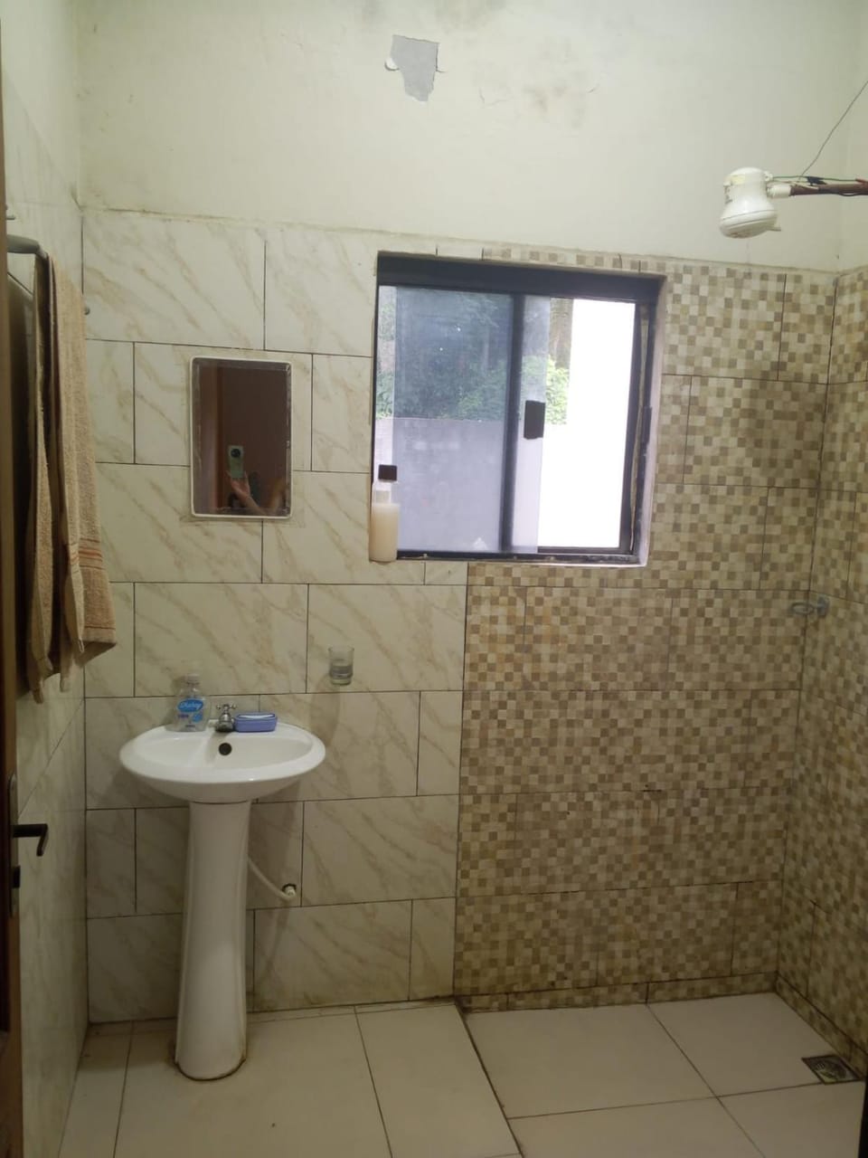 habitación cómoda con baño en suite y servicio de taxi Apartment in Santa Cruz de la Sierra