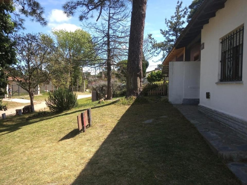 Alquiler casa villa gesell temporada verano 2026 House in Villa Gesell