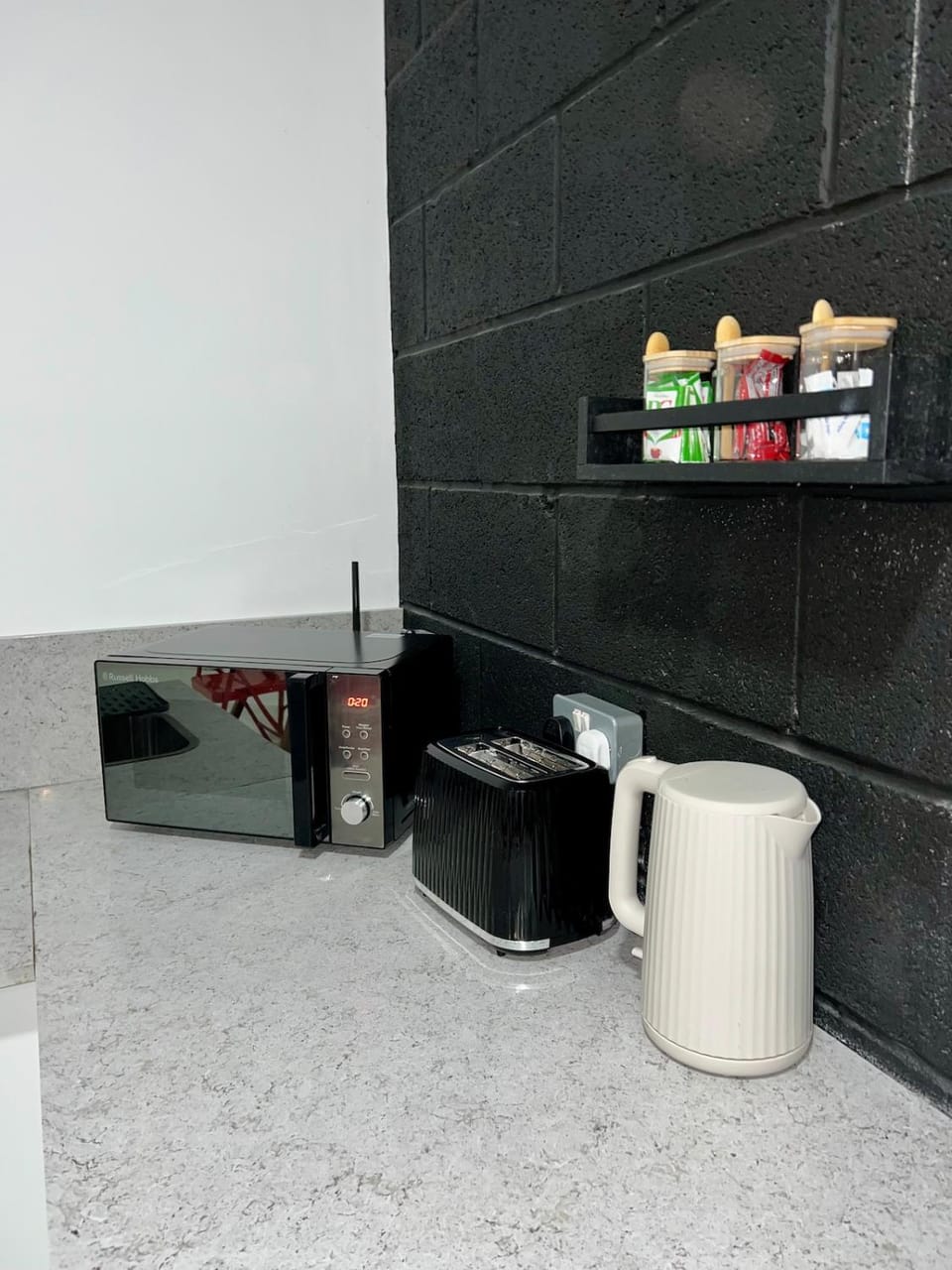 Goldsmith Factory Refurb 4 Double beds 2 bedrooms Apartment in Birmingham