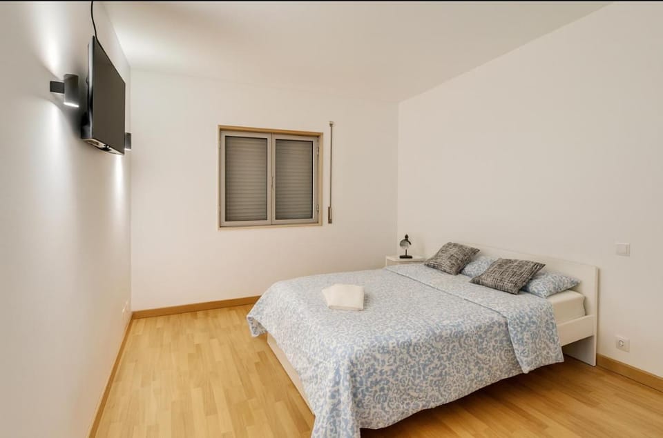 Airport lisbon metro olaias 888 Bed and Breakfast in Lisbon