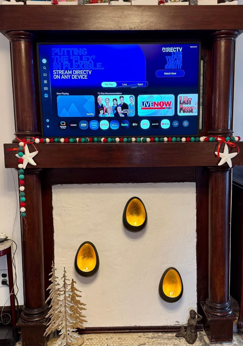 TV and multimedia, Living room, Seating area, fireplace