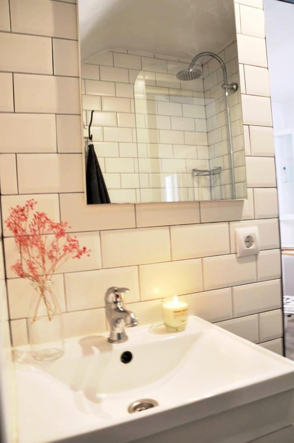 Shower, Bathroom, towels