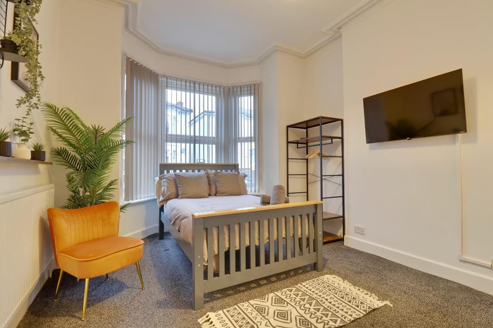 WorkStay Albert Grove Contractor & Work Stays House in Portsmouth