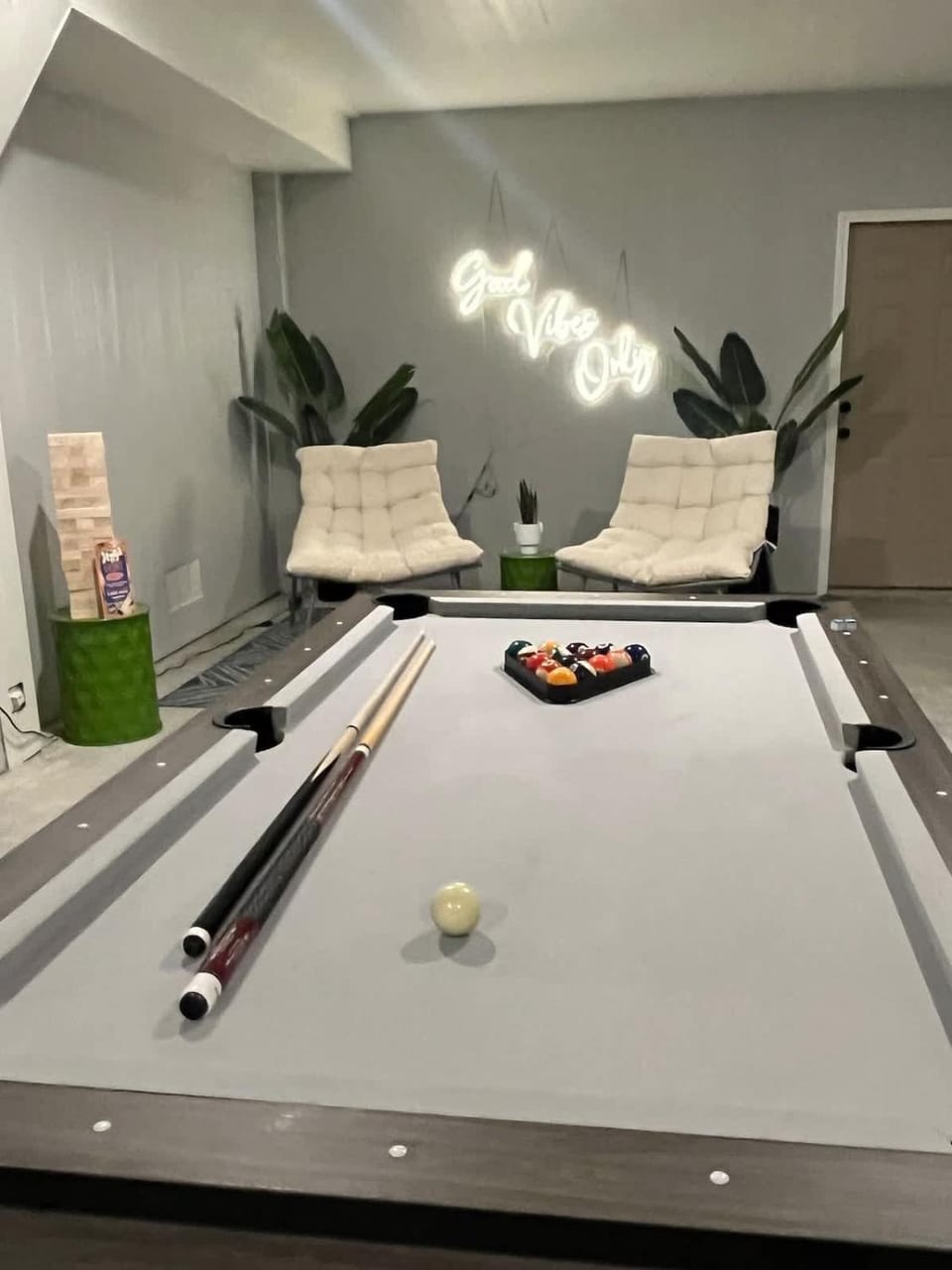 Bay Breeze Bungalow - Game Room & Pet Friendly House in San Leon