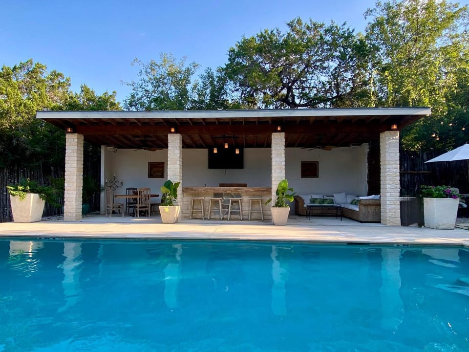 Agave Point House in Concan