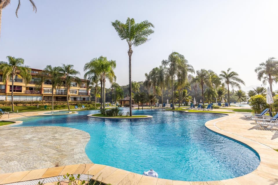 Day, Natural landscape, Garden, Garden view, Pool view, Swimming pool, sunbed