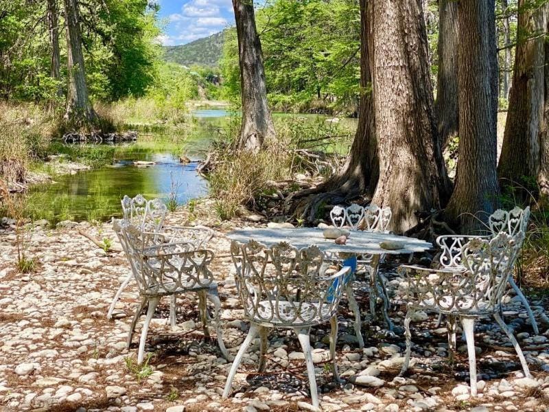 FRIO WAVES House in Rio Grande