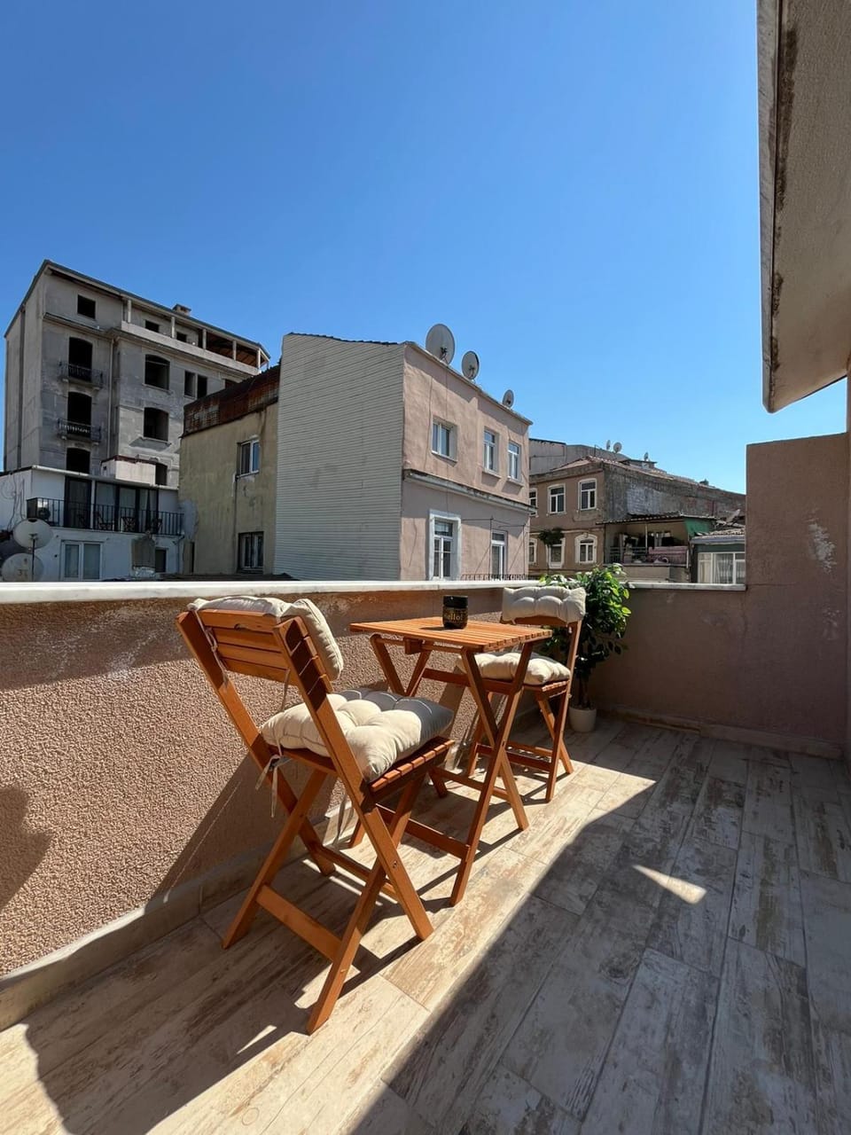 Day, View (from property/room), Balcony/Terrace, Dining area