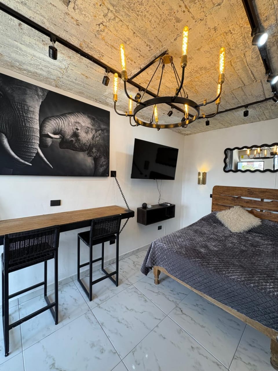 Secrect Jacuzzi Studio Apartment in San Miguel de Allende