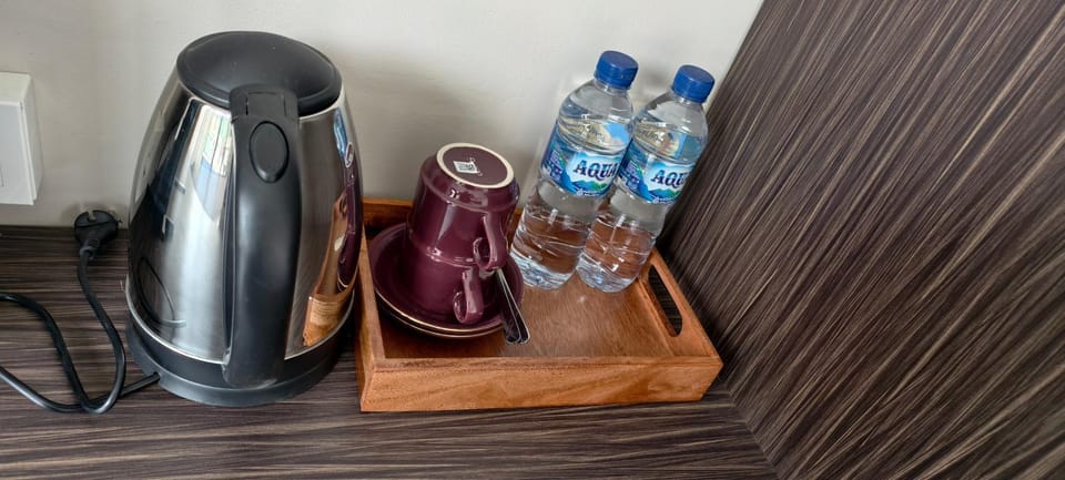Coffee/tea facilities, Drinks