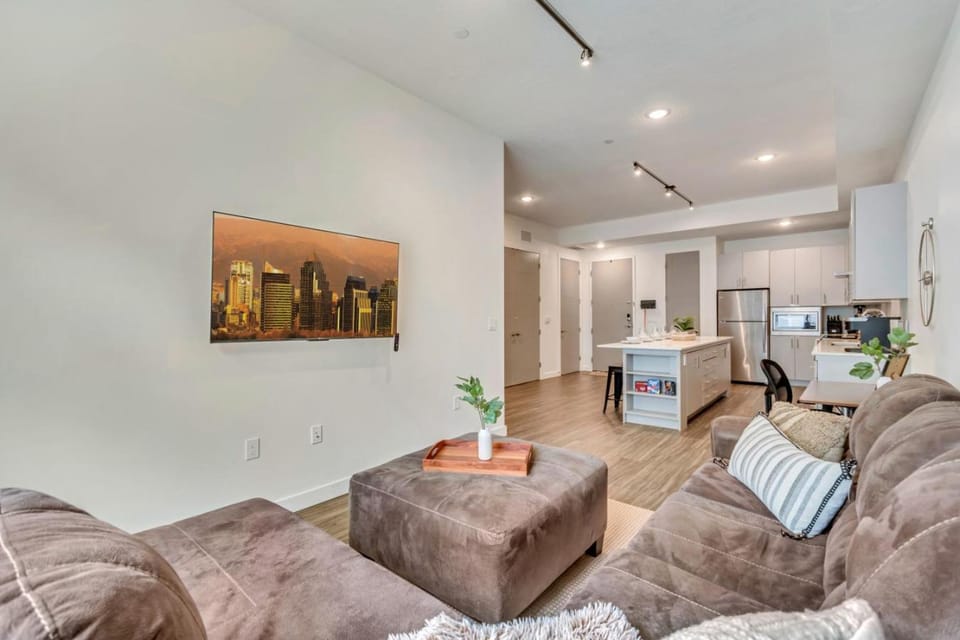 City at Paperbox Apartment in Salt Lake City
