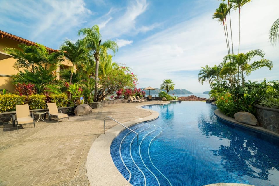 Marbella 1E 3 BR Ocean View House in Herradura
