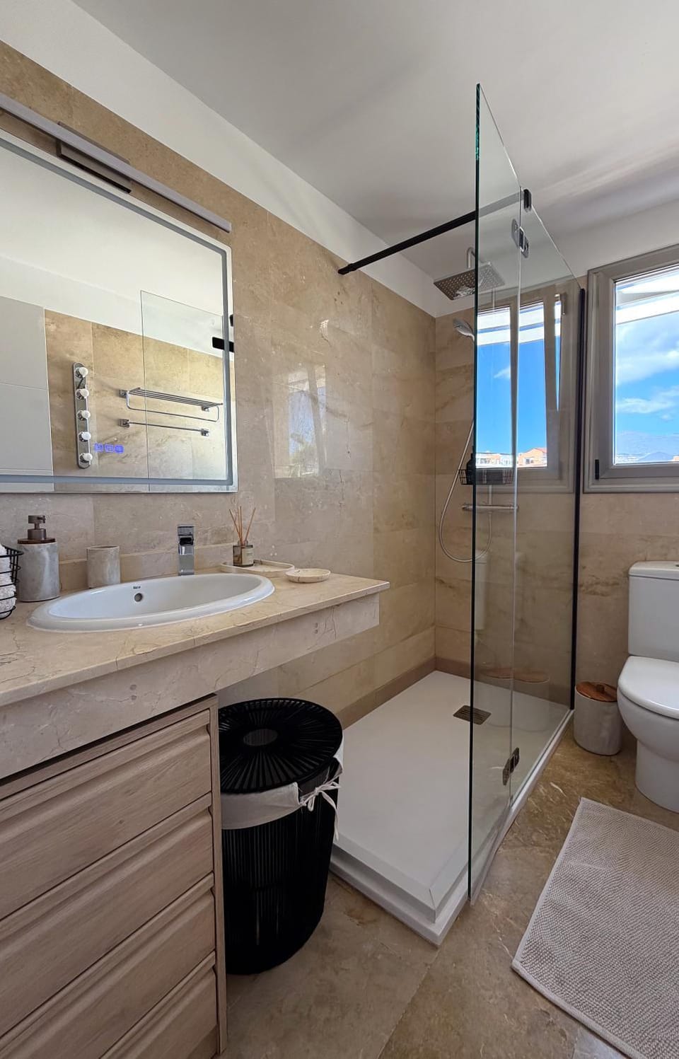 Shower, Toilet, Bathroom