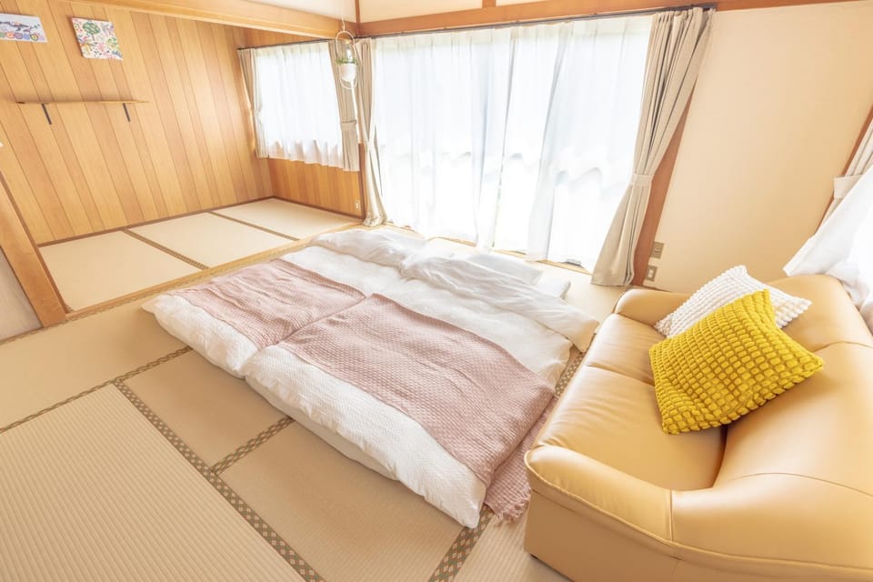 Living room, Bedroom