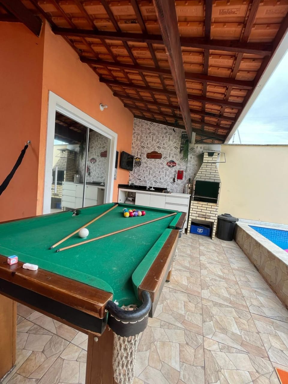 Billiard, Game Room, Balcony/Terrace