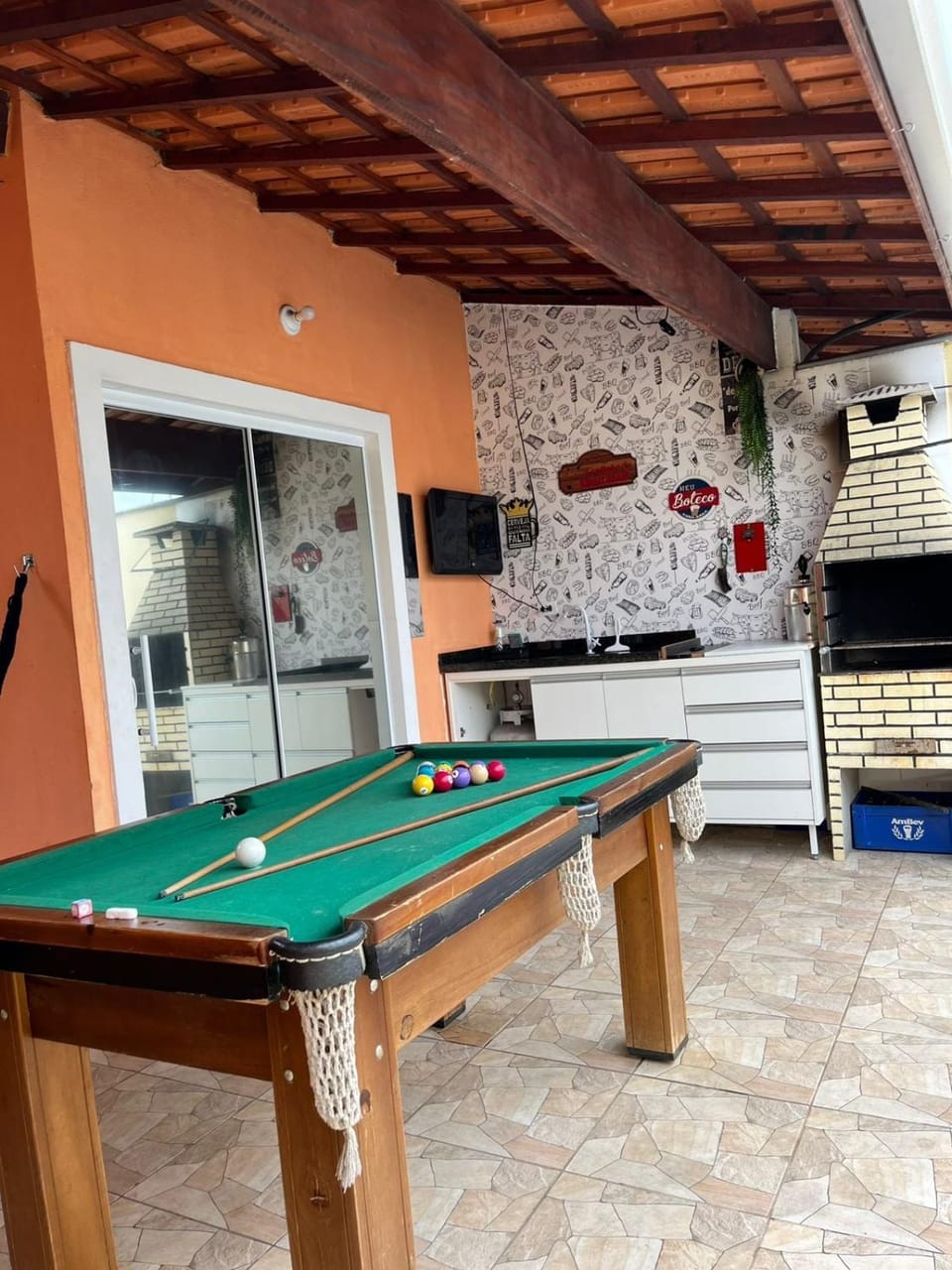 Billiard, Game Room, Balcony/Terrace