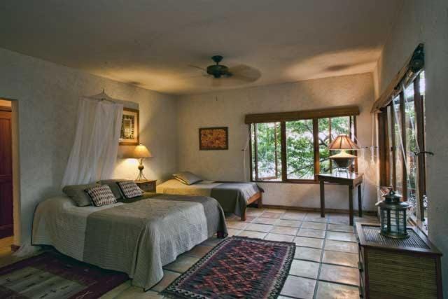 Mariposa del Mar Oceanfront villa with private pool Villa in Bay Islands Department