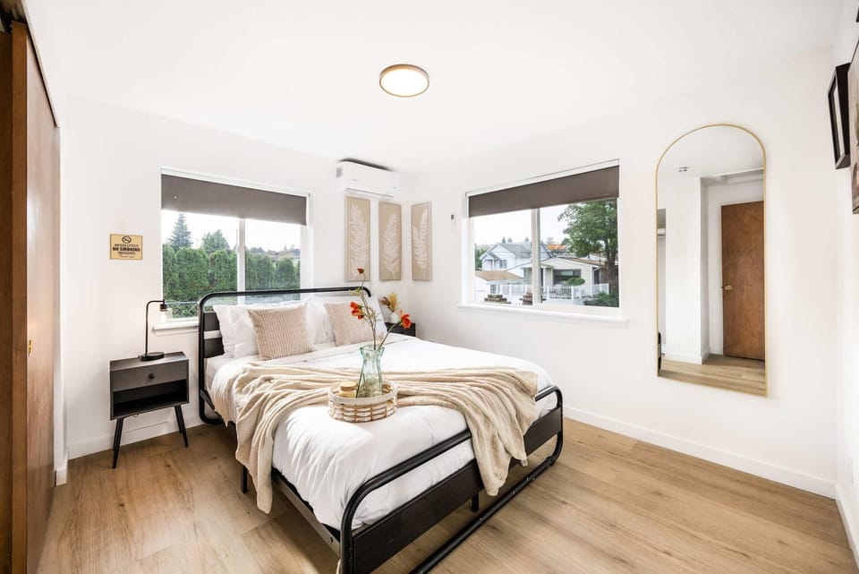 Newly Remodeled 2BR Home Near DT & Sports Arenas House in Seattle